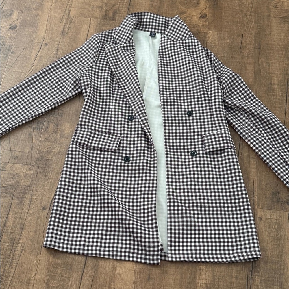 Women’s Checkered Blazer Size Large